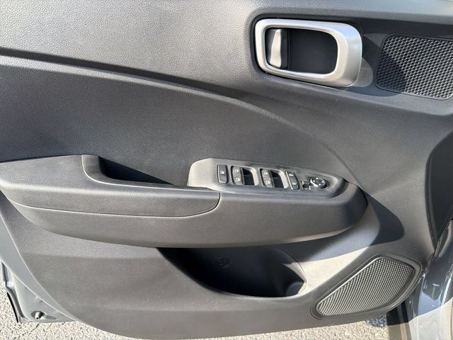 New 2026 Hyundai Venue SEL FWD image 36