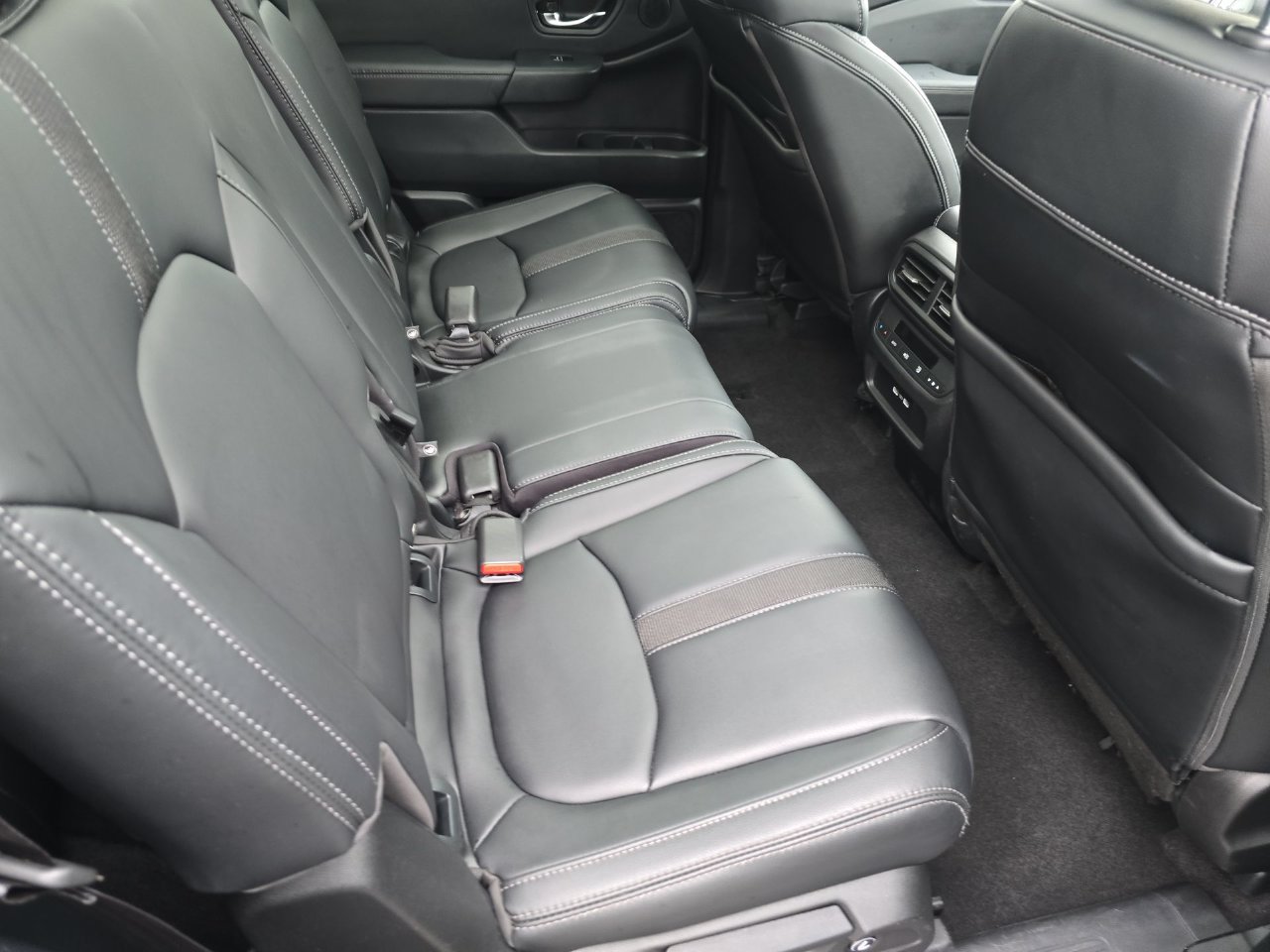 Used 2023 Honda Pilot Touring image 29