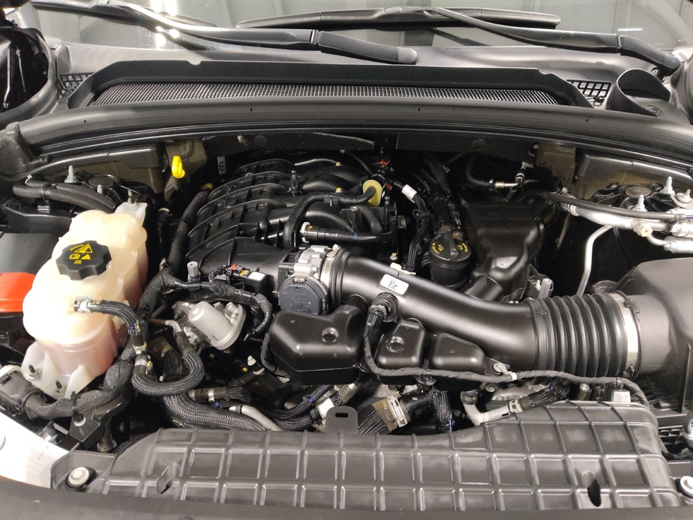 Used 2022 Jeep Grand Cherokee Laredo w/ Luxury Tech Group I image 30