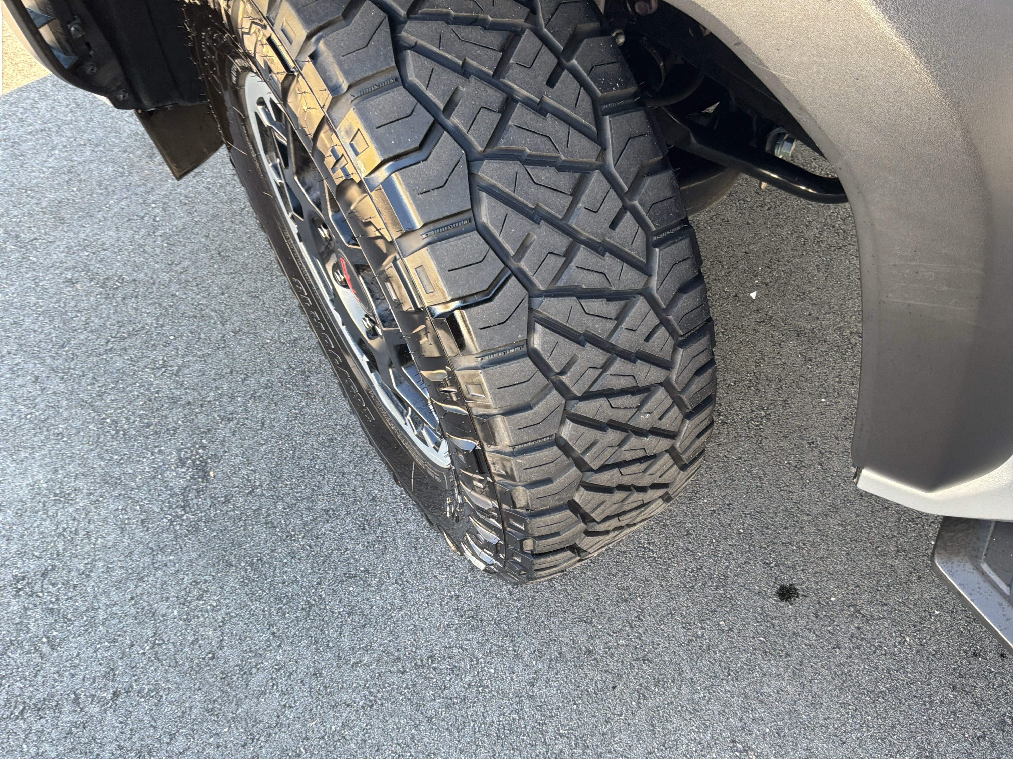 Used 2025 Toyota 4Runner TRD Off-Road AWD/4WD image 12