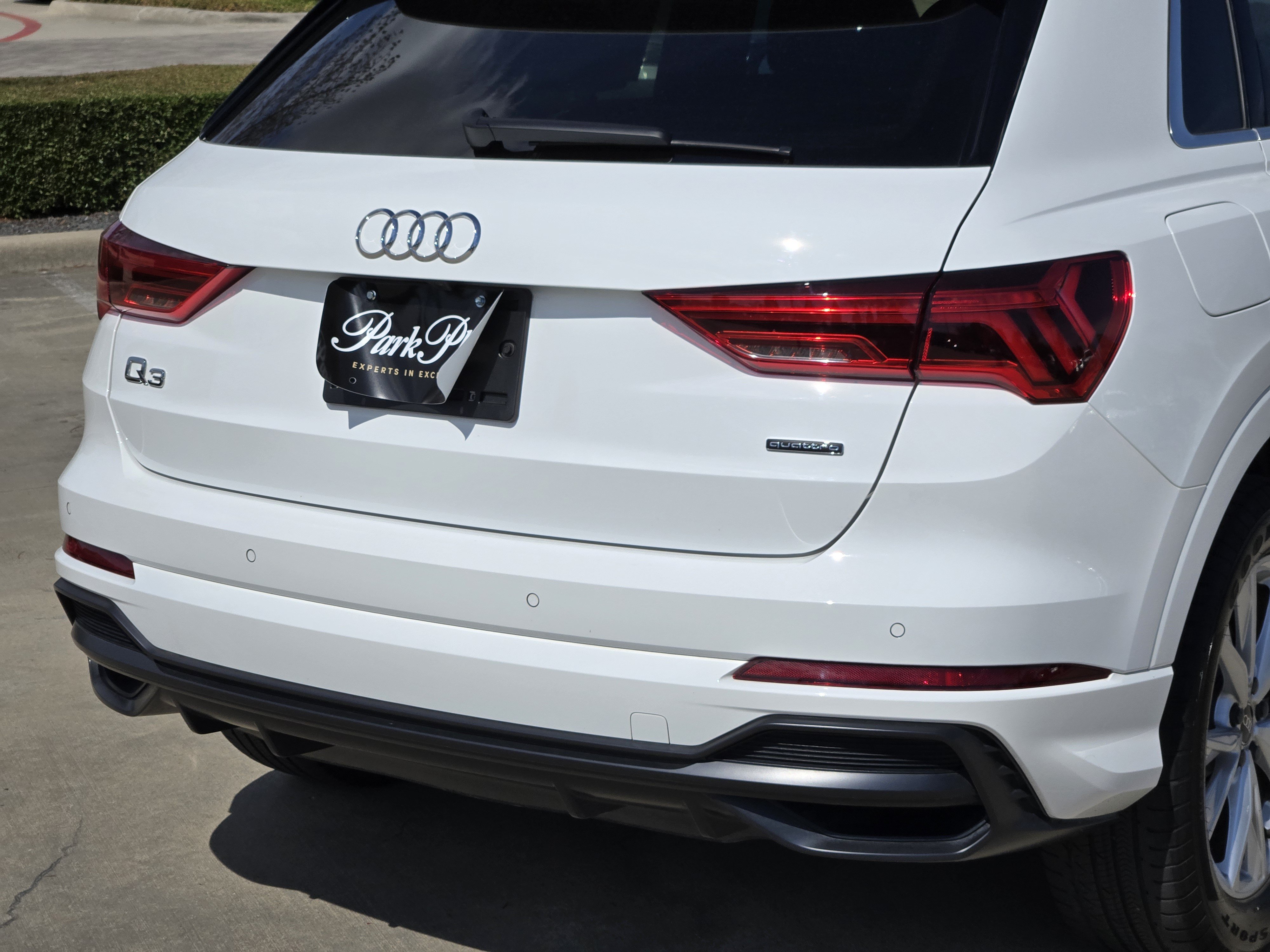Used 2022 Audi Q3 2.0T Premium AWD/4WD image 17