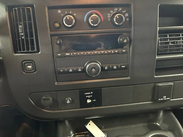 Used 2025 GMC Savana 2500 w/ Driver Convenience Package RWD image 19