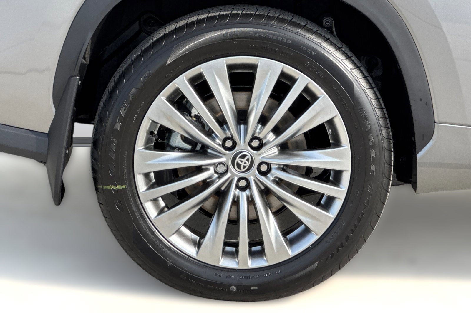 New 2026 Toyota Highlander Platinum AWD/4WD image 11