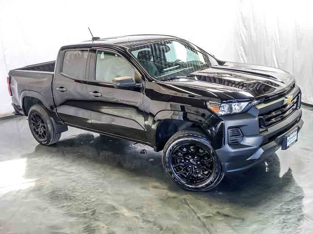 Used 2026 Chevrolet Colorado W/T w/ WT Custom Package AWD/4WD image 6
