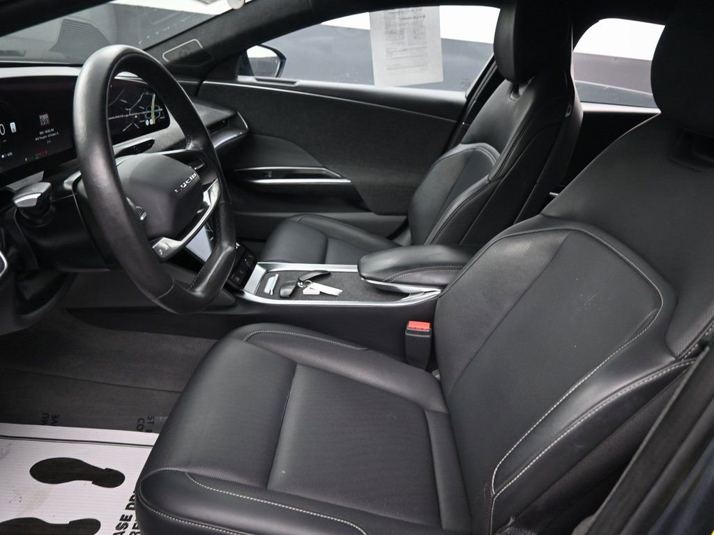 Used 2024 Lucid Air Touring image 22