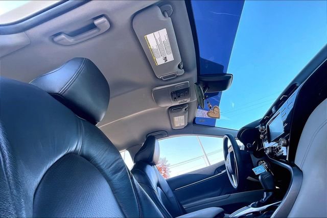 Used 2019 Toyota Camry LE image 22