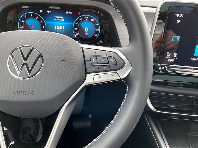 Used 2024 Volkswagen Atlas Cross Sport SE AWD/4WD image 16