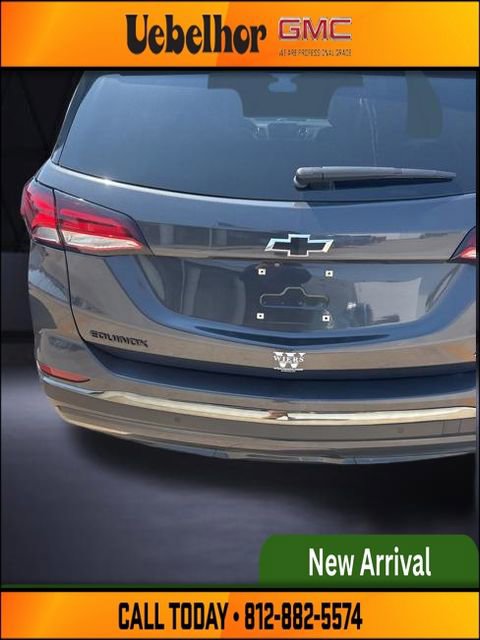 Used 2022 Chevrolet Equinox RS w/ RS Leather Package image 3