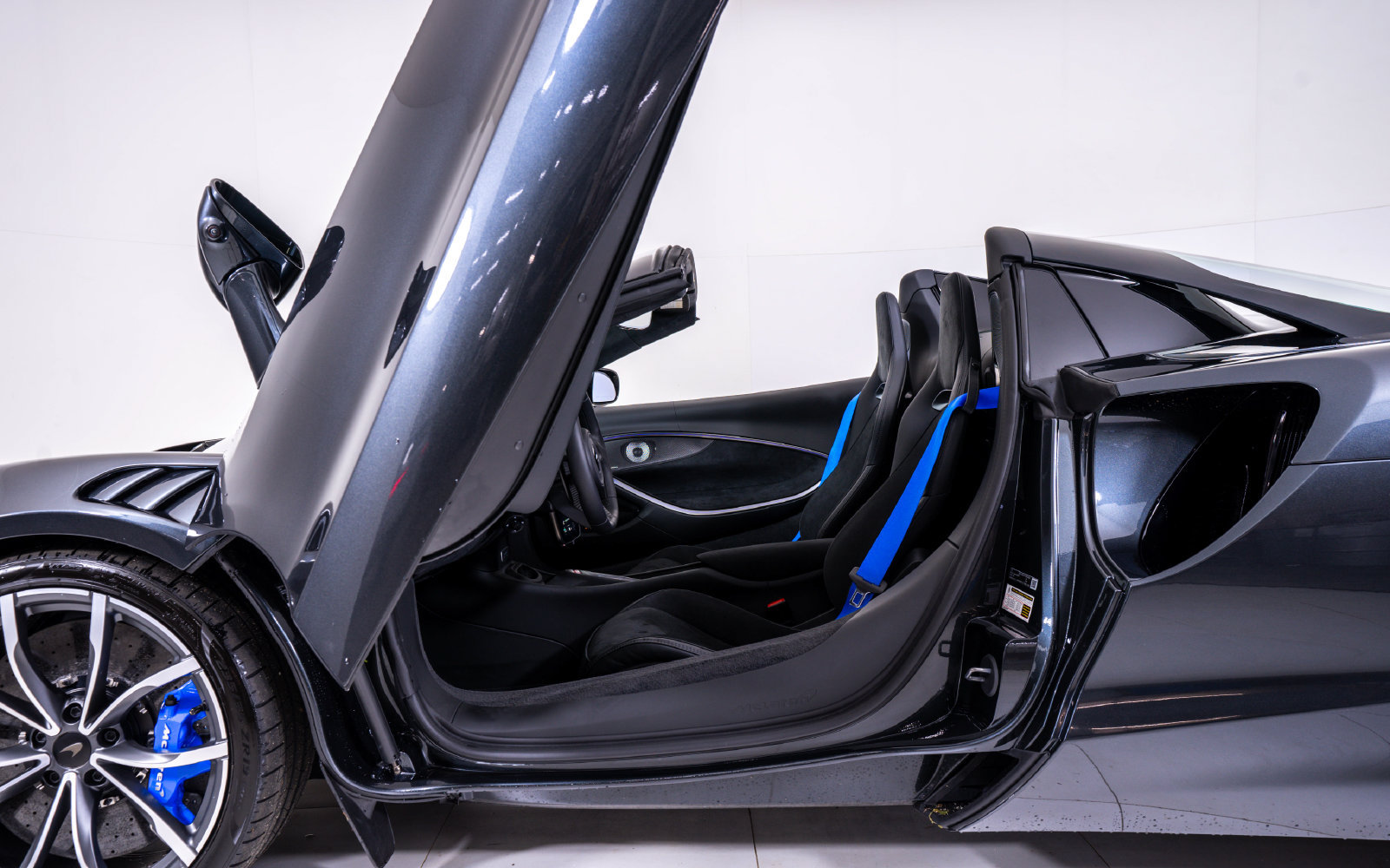New 2027 McLaren Artura Spider RWD image 20