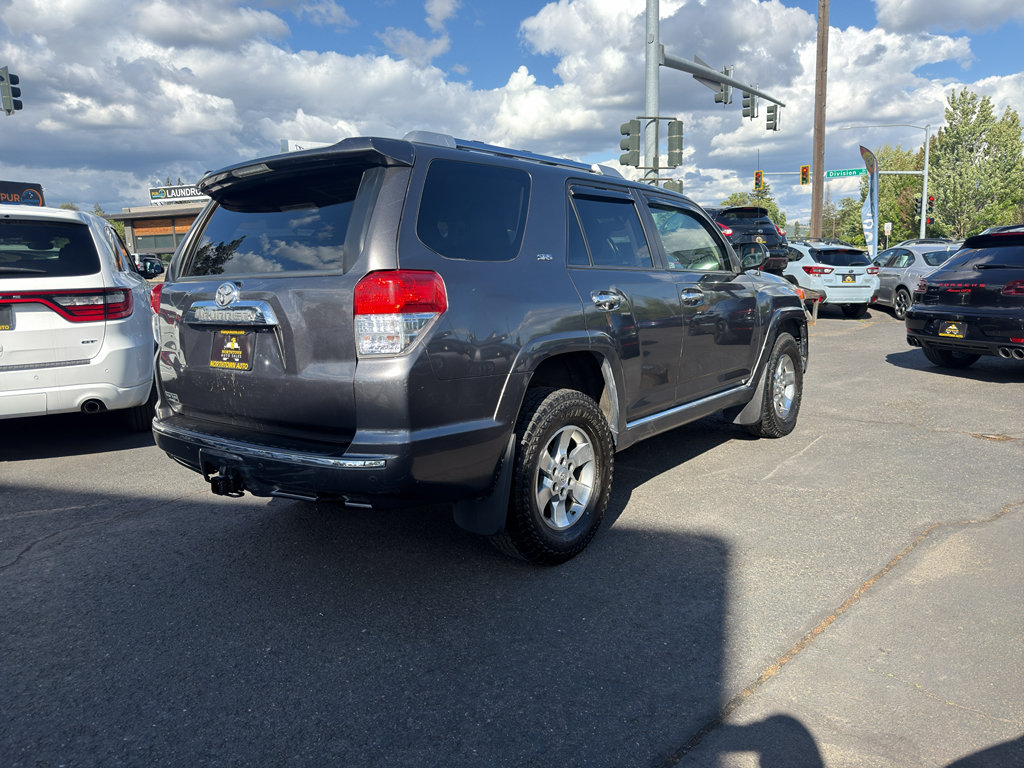 Used 2013 Toyota 4Runner SR5 AWD/4WD image 7
