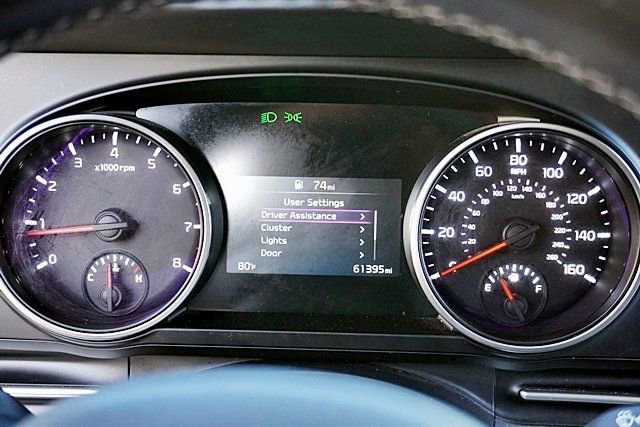 Used 2024 Kia Carnival LX FWD image 32