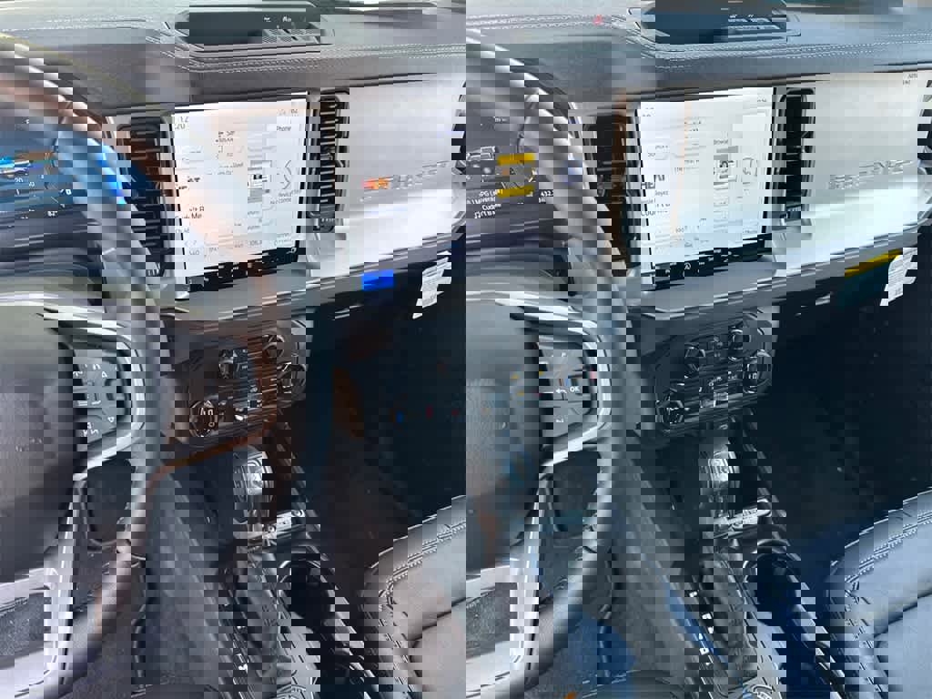 New 2025 Ford Bronco Outer Banks image 25