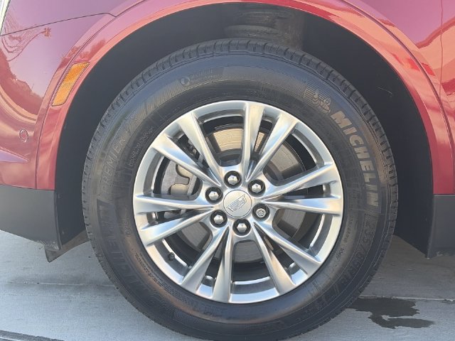 Used 2020 Cadillac XT5 Premium Luxury FWD image 34