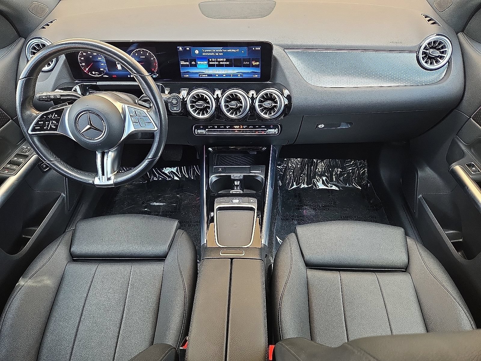 Used 2025 Mercedes-Benz GLA 250 image 16