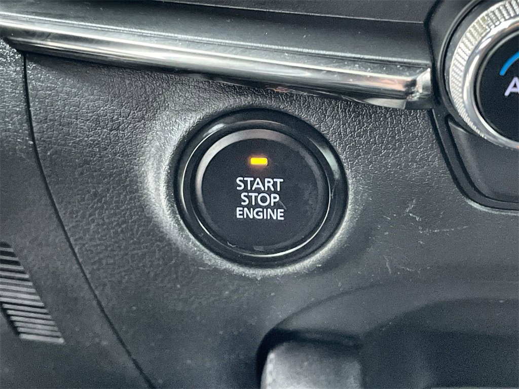 Used 2023 MAZDA MAZDA3 s image 23