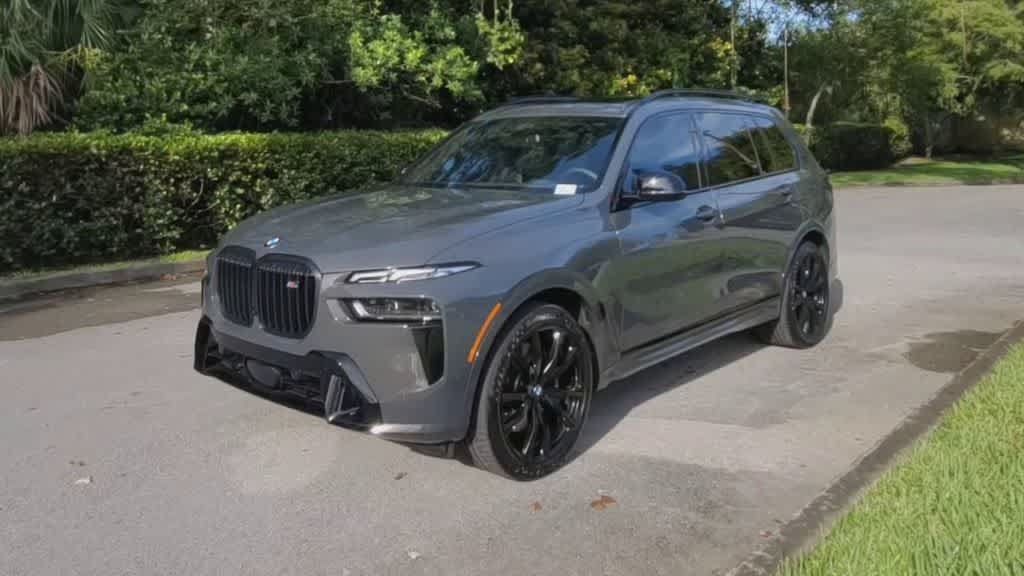 Used 2026 BMW X7 M60i AWD/4WD image 4