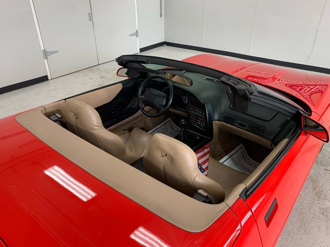 Used 1996 Chevrolet Corvette Convertible image 19