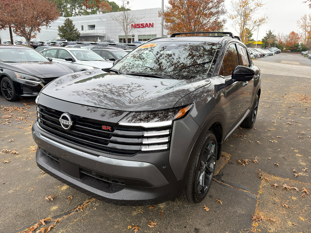 New 2026 Nissan Kicks SR w/ Cold Weather Package image 3