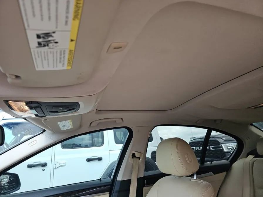Used 2016 BMW 528i Sedan RWD image 10