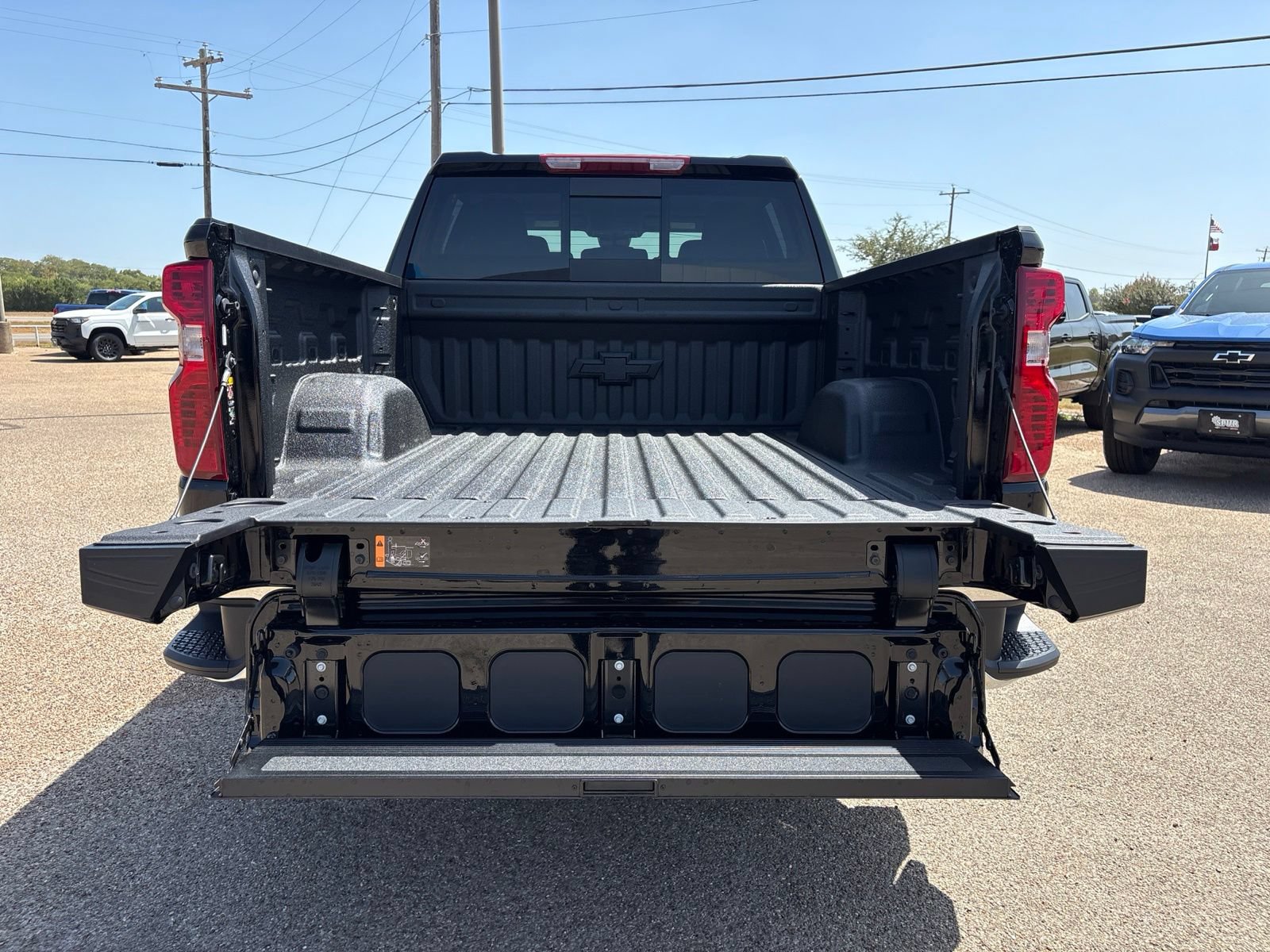 New 2026 Chevrolet Silverado 1500 LT w/ Texas Edition Plus RWD image 29