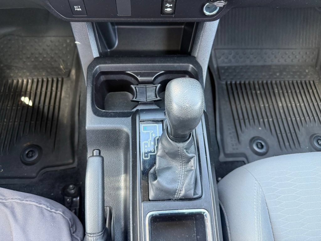 Used 2019 Toyota Tacoma SR RWD image 10