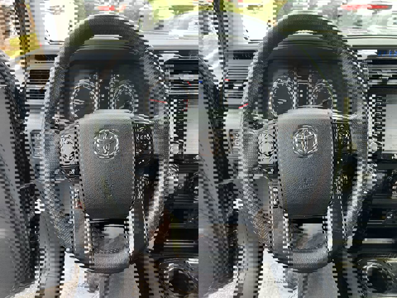 Used 2024 Toyota 4Runner TRD Off-Road Premium image 18