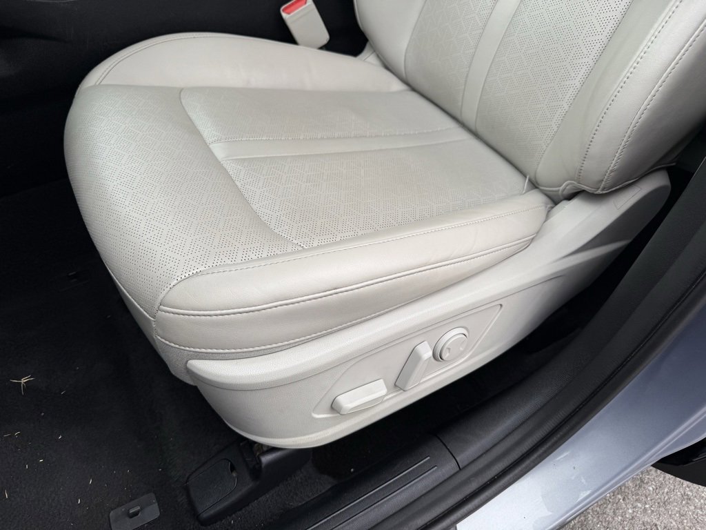 Certified 2021 Kia Sorento S image 25