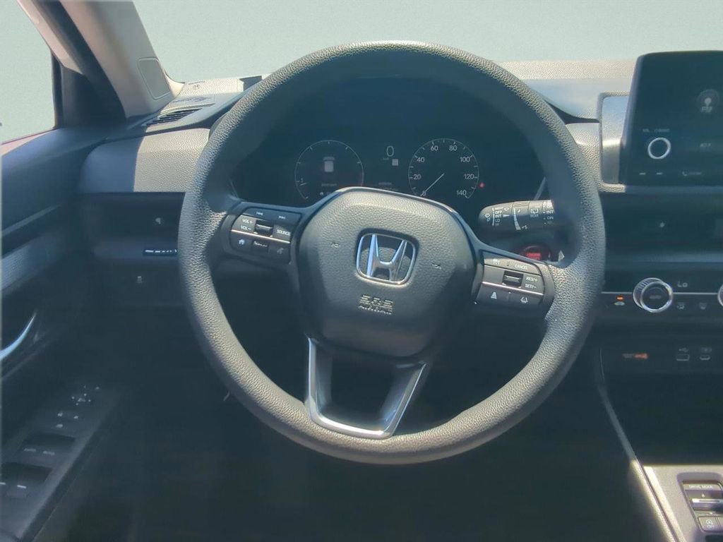 Used 2025 Honda CR-V EX image 13