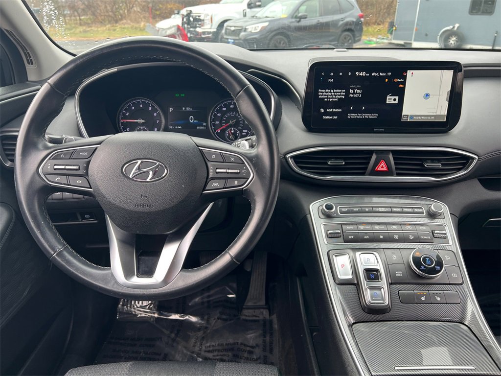 Used 2023 Hyundai Santa Fe SEL image 9
