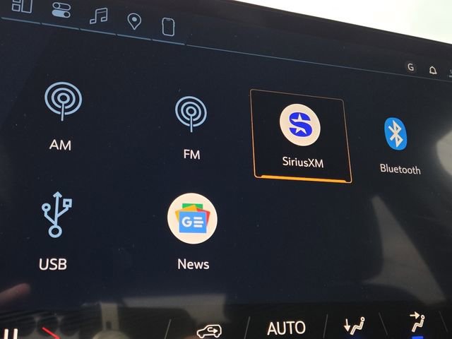 New 2026 Chevrolet Equinox EV LT image 5
