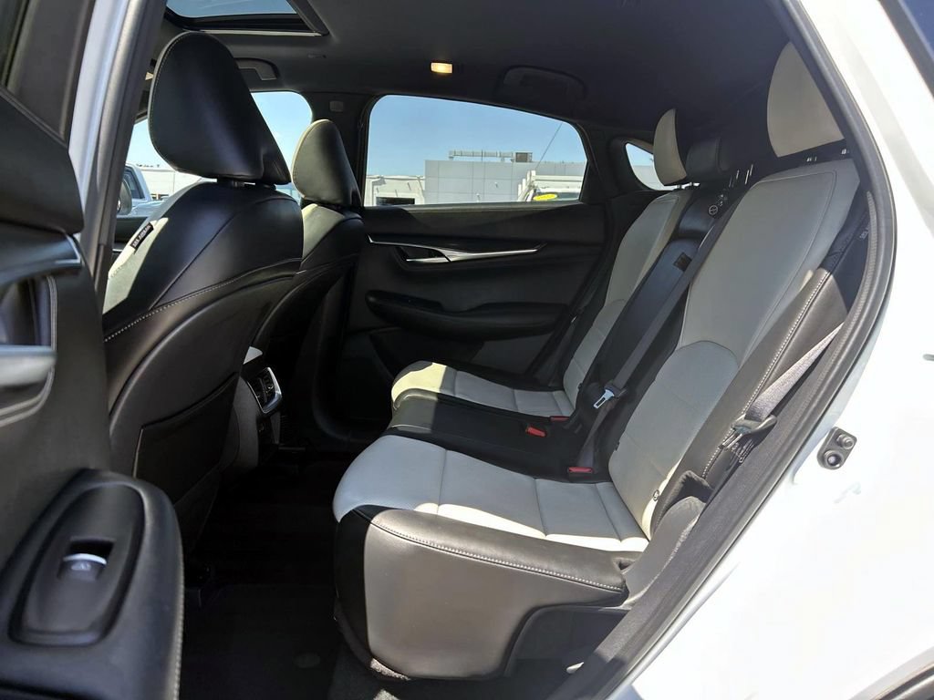 Used 2025 INFINITI QX55 Luxe w/ Cargo Package AWD/4WD image 15