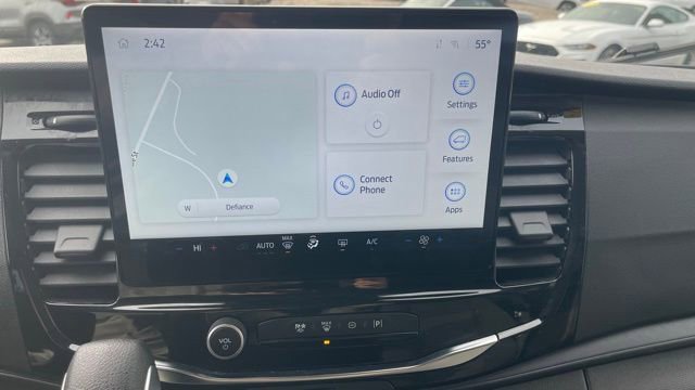 Used 2023 Ford Transit 350 XLT image 19