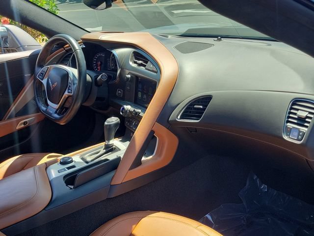 Used 2015 Chevrolet Corvette Z06 w/ 3LZ Preferred Equipment Group RWD image 13