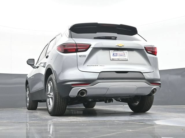 New 2026 Chevrolet Blazer LT w/ Convenience Package AWD/4WD image 38