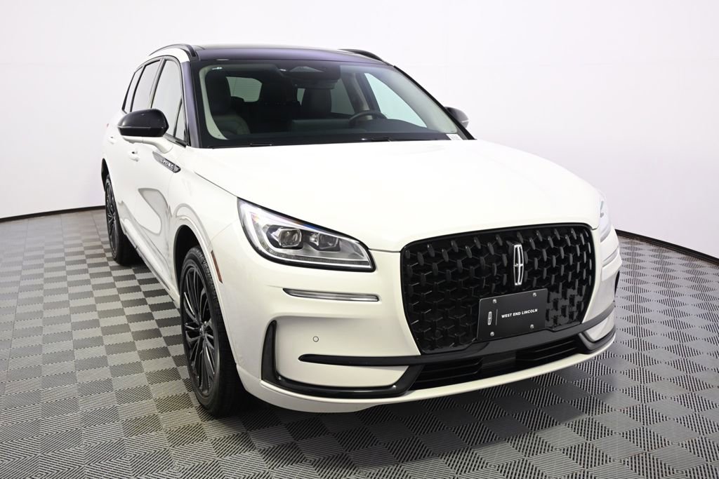 New 2026 Lincoln Corsair Reserve w/ Jet Appearance Package image 9