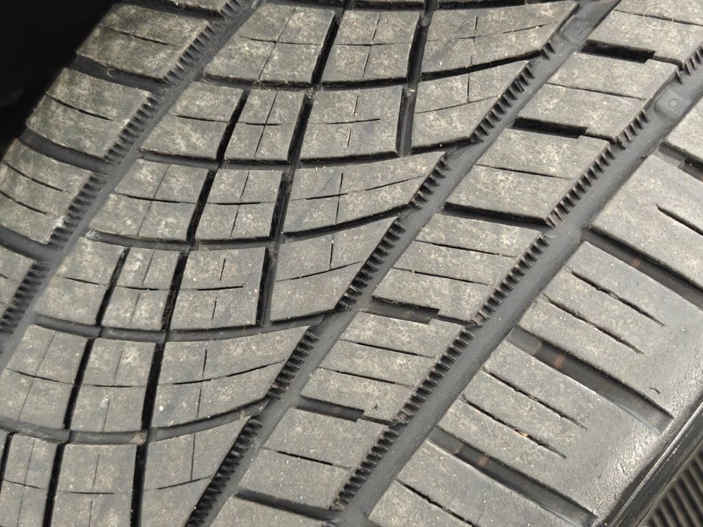 Used 2012 Porsche Cayenne image 47