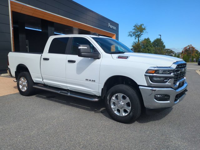 Used 2026 RAM 2500 Big Horn AWD/4WD image 2