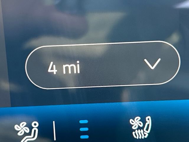 New 2025 Volkswagen ID.4 Pro S Plus AWD/4WD image 21