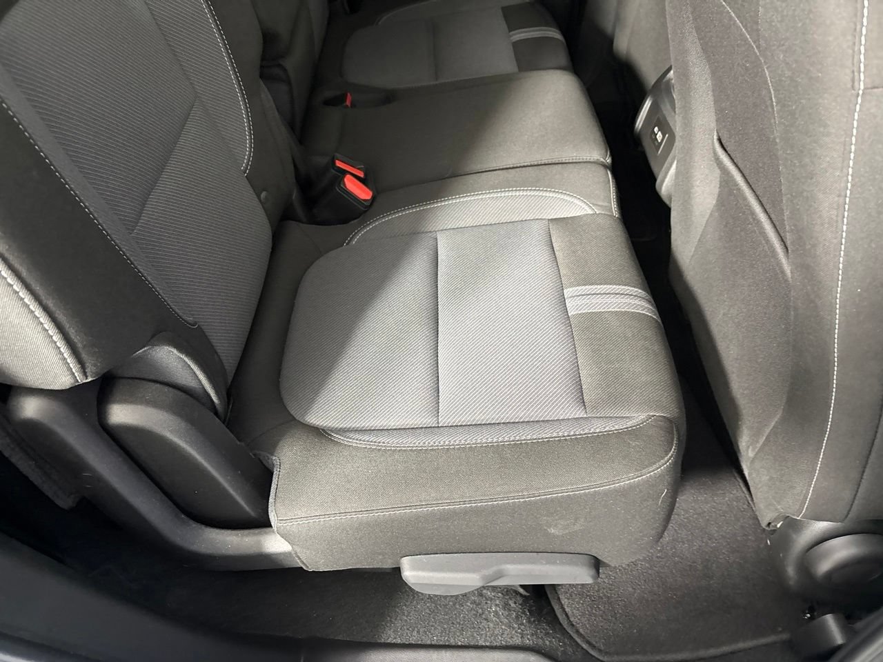 Used 2025 Chevrolet Blazer LT AWD/4WD image 31