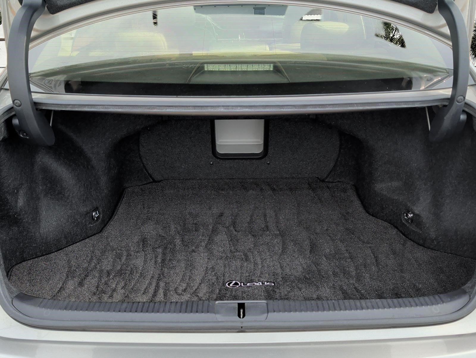 Used 2015 Lexus ES 350 w/ Luxury Package FWD image 28