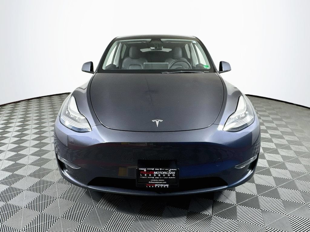 Used 2023 Tesla Model Y Long Range AWD/4WD image 2