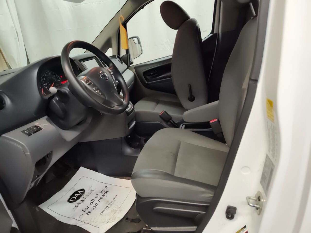 Used 2021 Nissan NV200 SV image 3