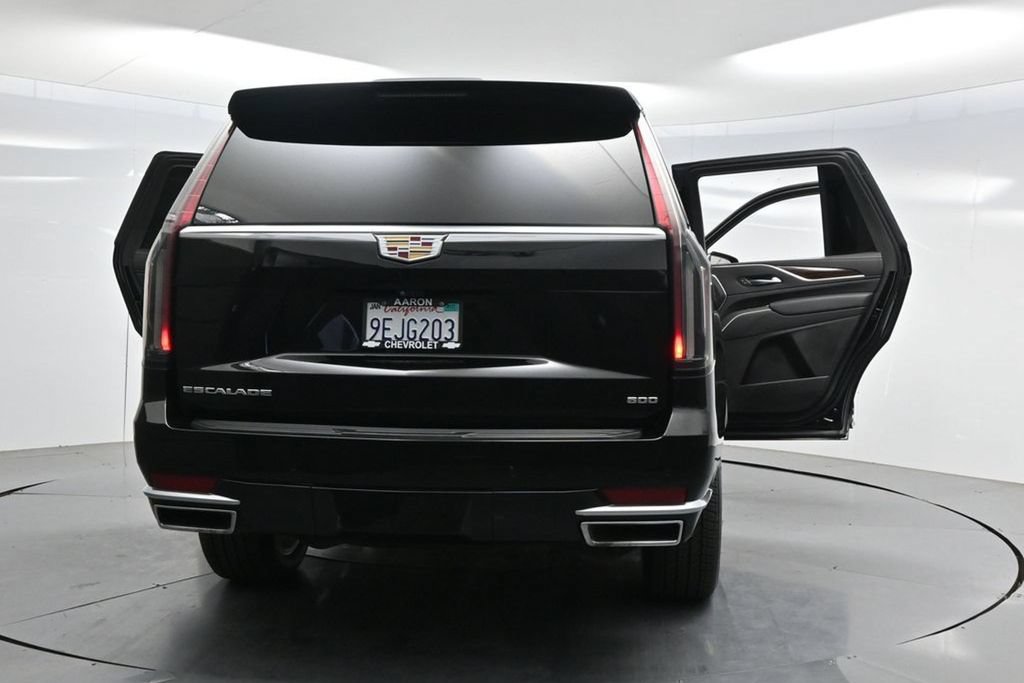 Used 2023 Cadillac Escalade Premium Luxury w/ Performance Package AWD/4WD image 49