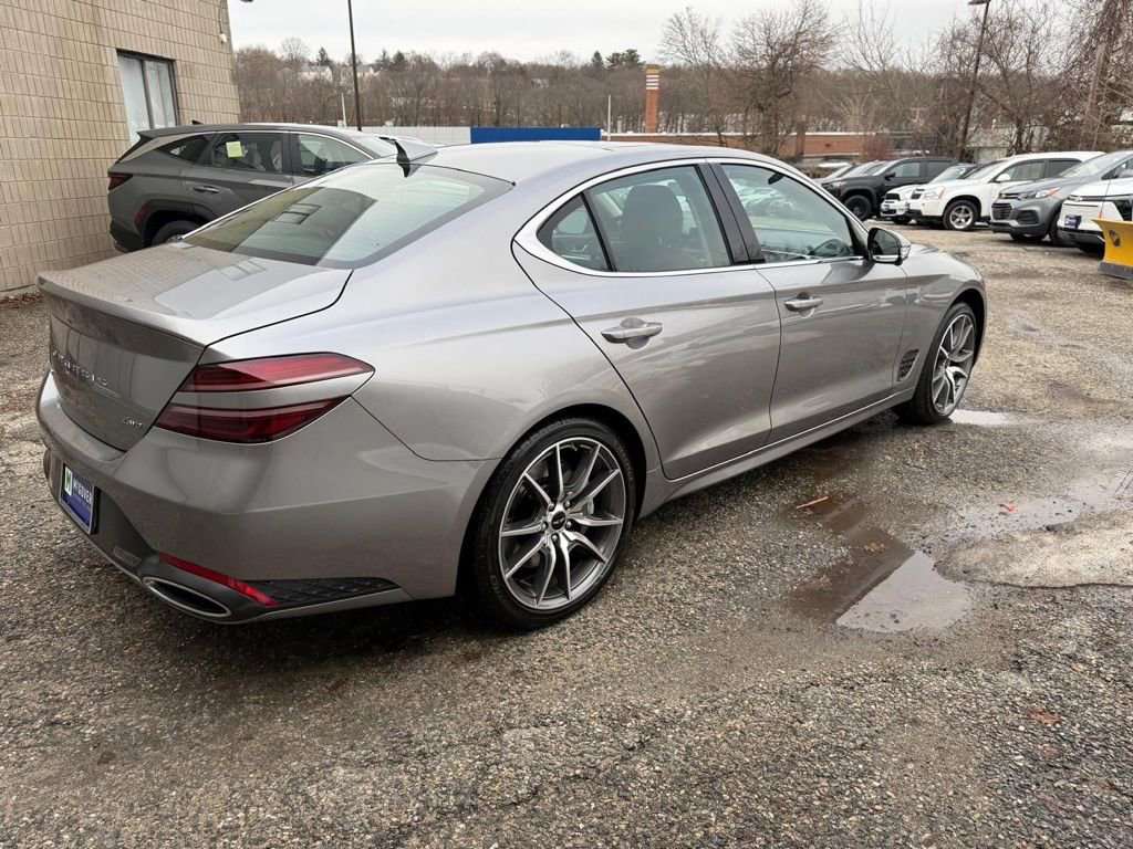 Used 2026 Genesis G70 2.5T Prestige image 6
