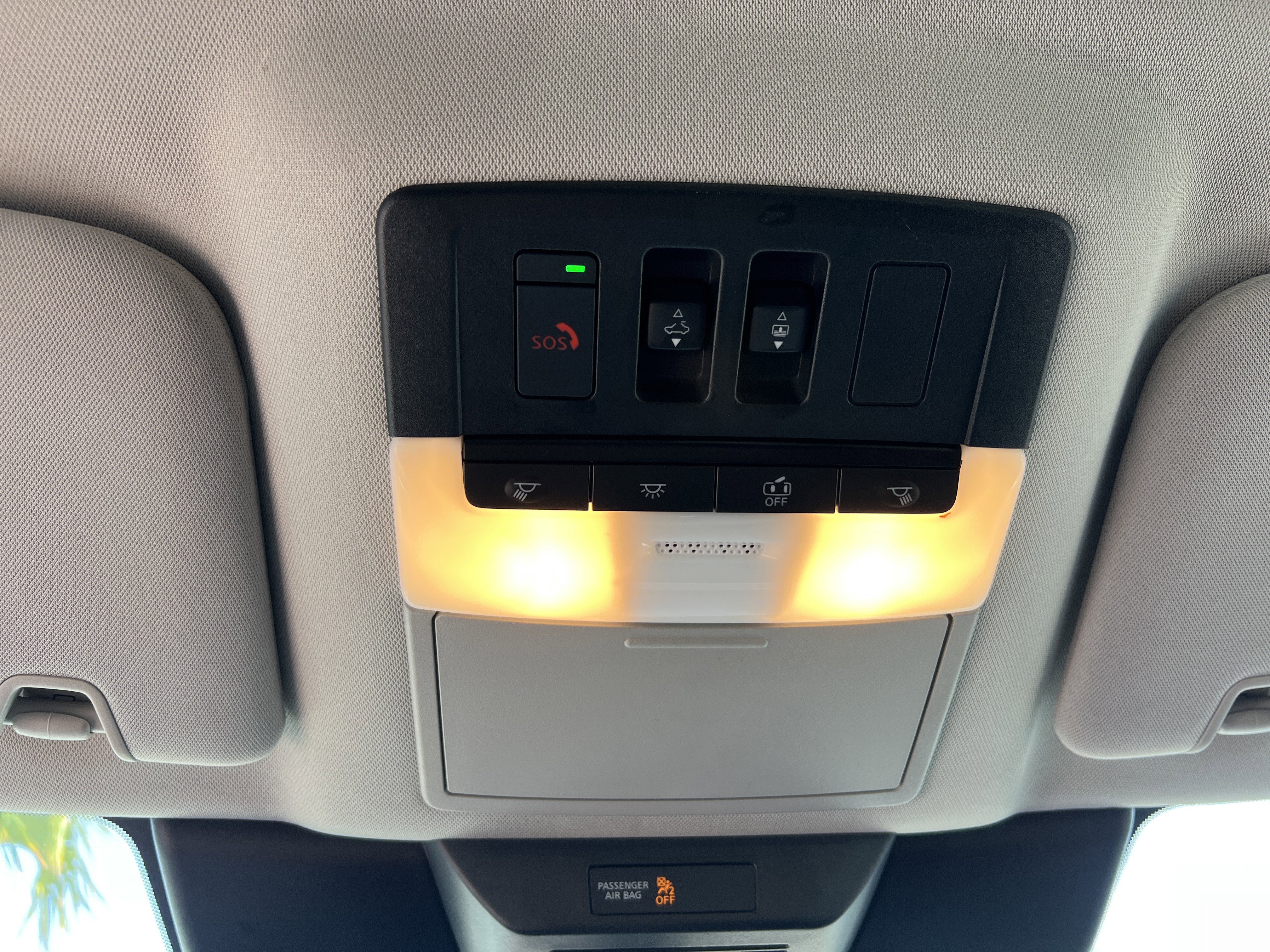 Used 2023 Nissan Pathfinder Platinum FWD image 41