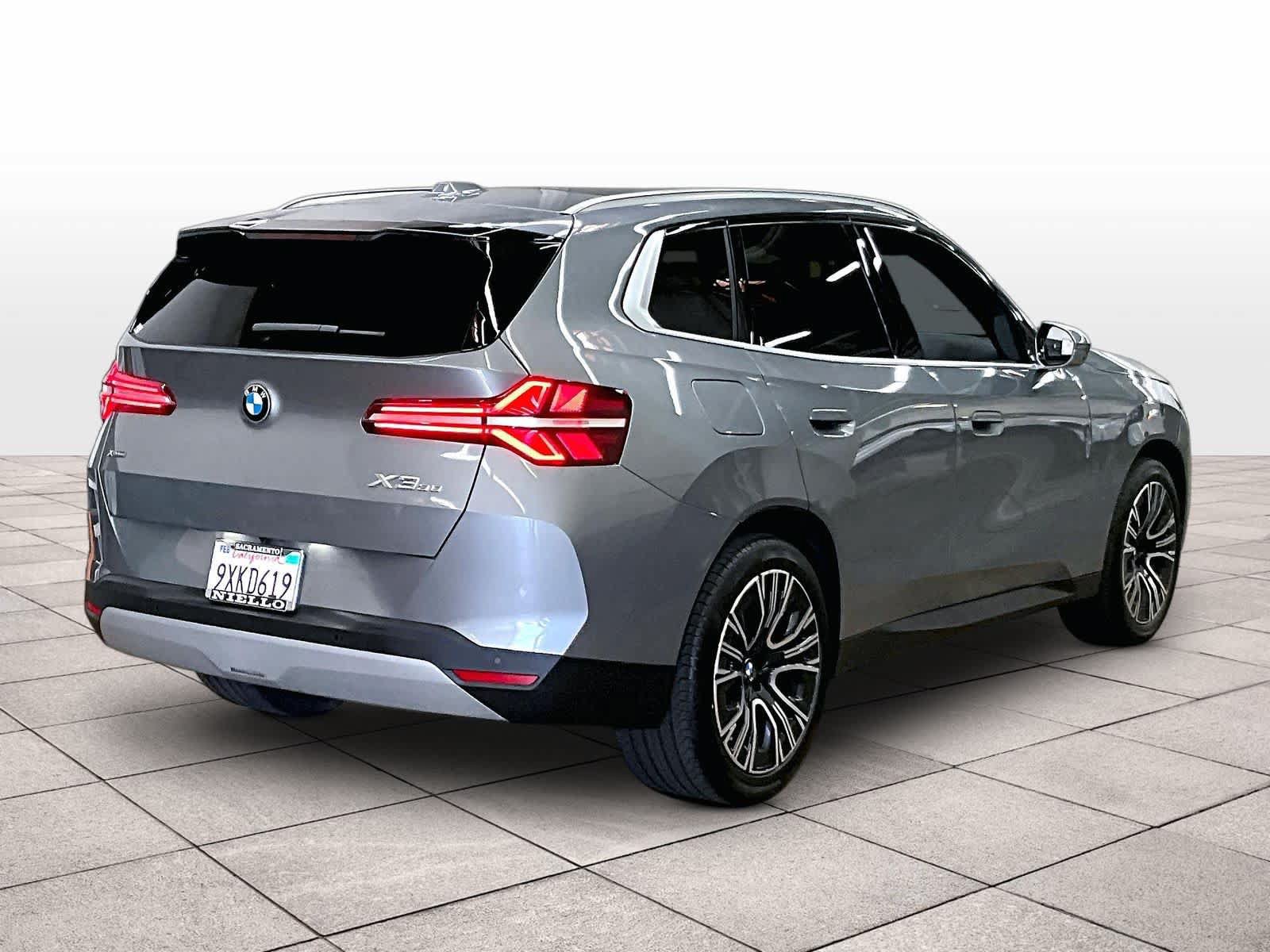Used 2026 BMW X3 xDrive30i w/ Premium Package AWD/4WD image 16