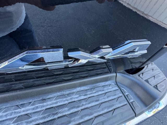 New 2026 RAM 3500 Big Horn AWD/4WD image 47
