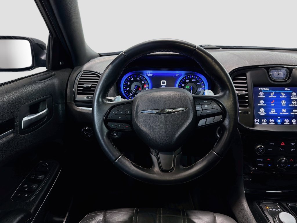 Used 2018 Chrysler 300 S w/ 300S Premium Group AWD/4WD image 21