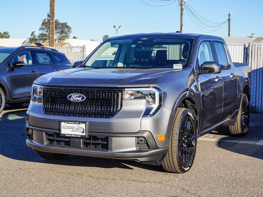 New 2026 Ford Maverick Lobo image 3