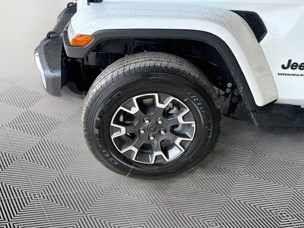 New 2027 Jeep Wrangler Unlimited Sahara AWD/4WD image 35